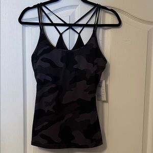 NWT Old Navy Black Camouflage Tank Top size S